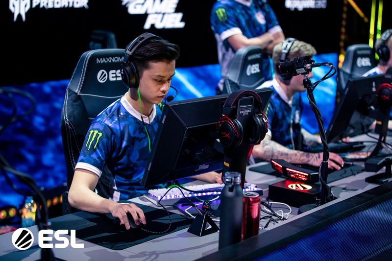 EliGE：CS2战场枪王之路，迈向Major冠军的精准枪法与心态-星空电竞